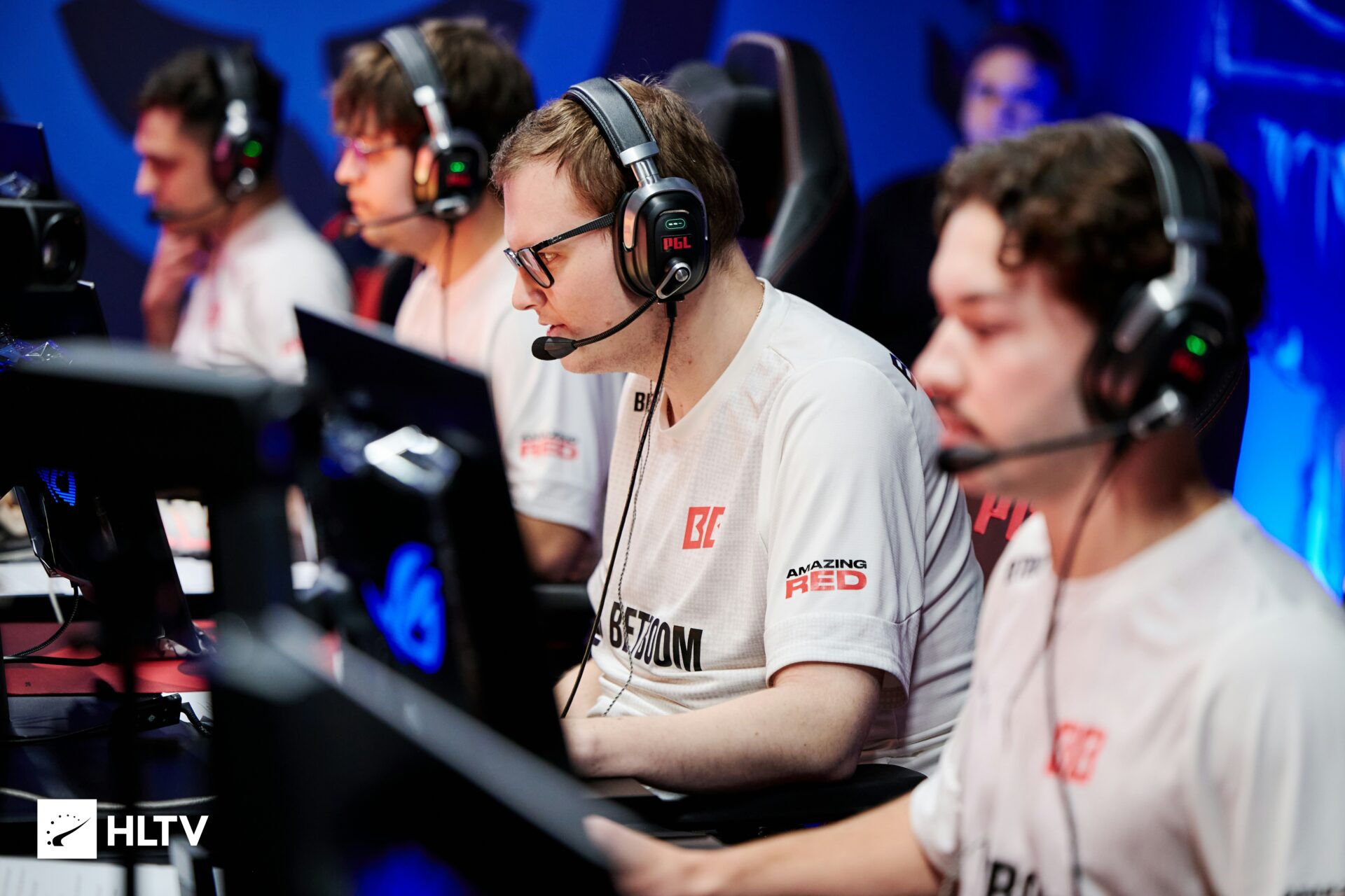 BETBOOM stun Spirit at PGL Masters Bucharest 2026