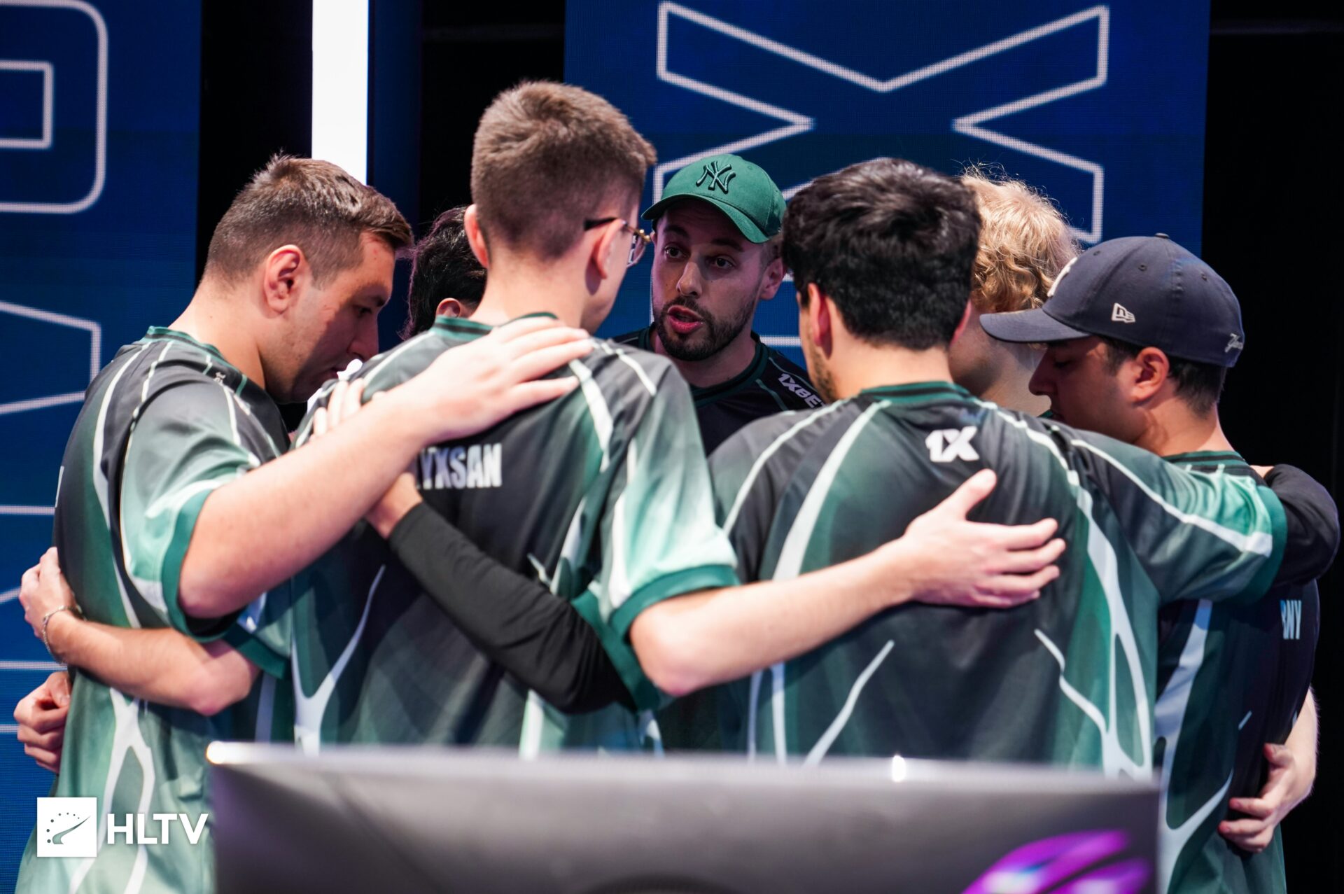 Aurora Beat 9z 2-0 and Reach Thunderpick WC Playoffs